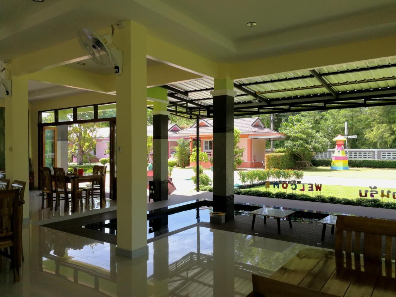 Aranya Resort Chumphon Exterior photo